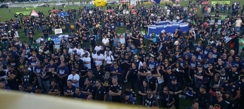 FEIPOL SUDESTE JUNTAMENTE COM AS DEMAIS FEDERAÇÕES FORTALECE A LUTA EM DEFESA DA APOSENTADORIA POLICIAL